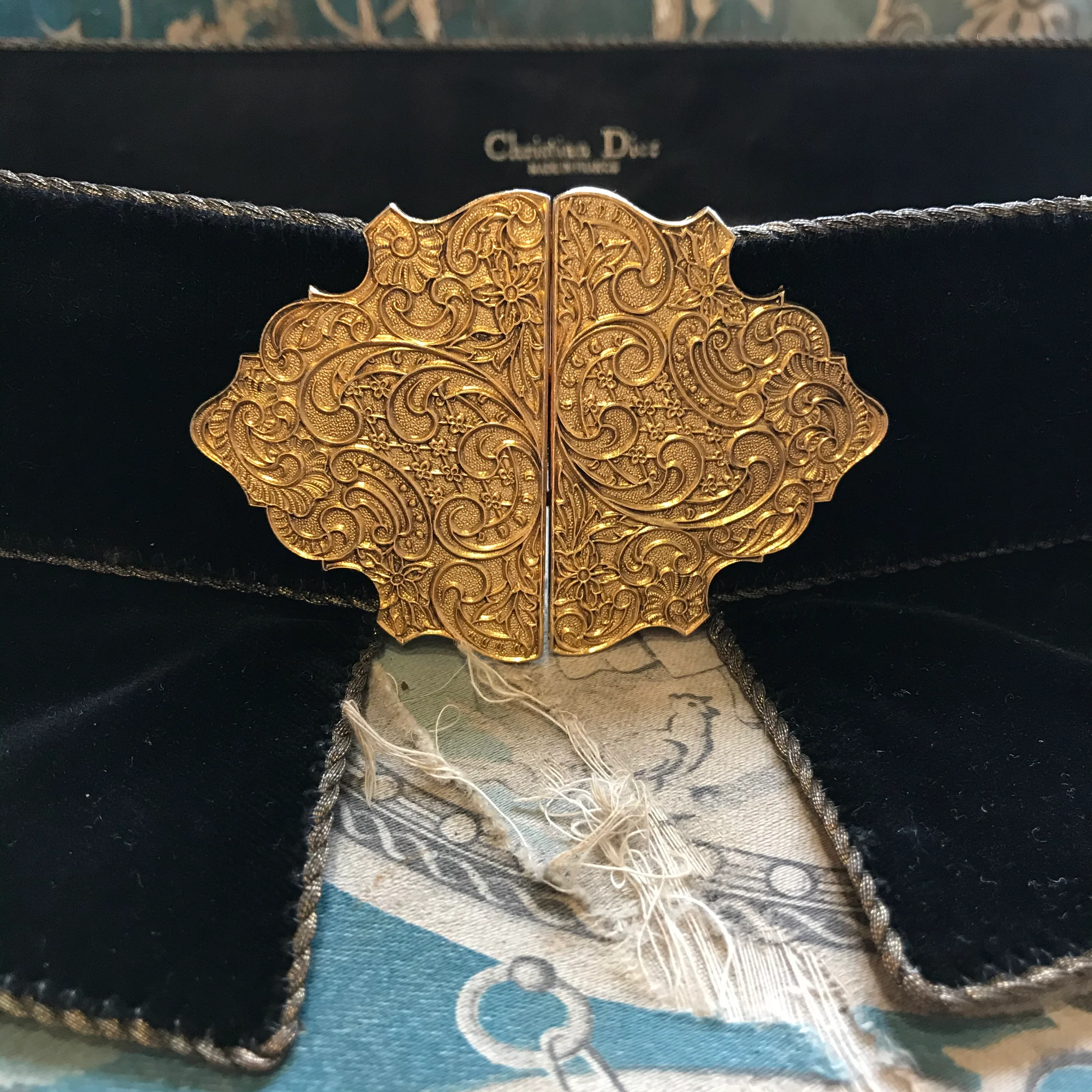 20th c. Christian Dior Couture Velvet Peplum Waist Belt M/L - Image 2