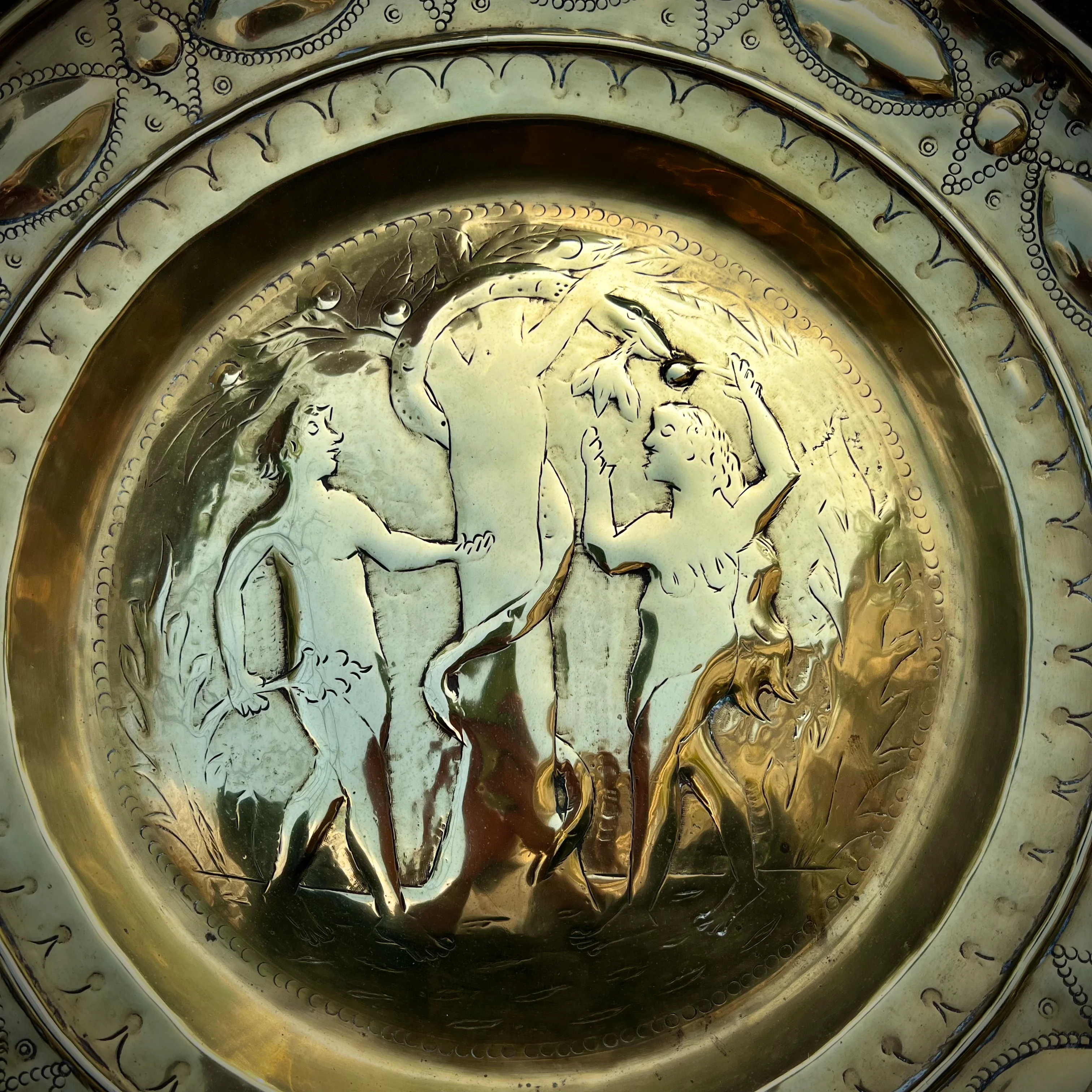 16th Century Garden of Eden Nuremberg Brass Repoussé Alms Dish - Image 7