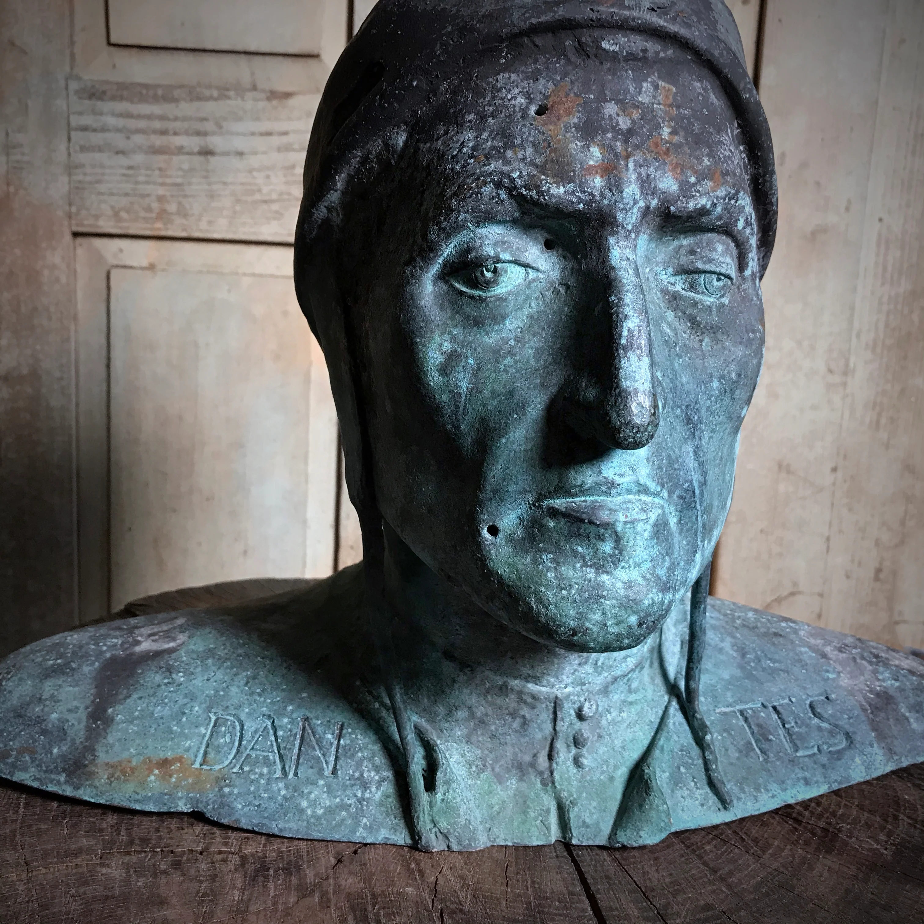 Bust of Dante by Sabatino de Angelis & Fils 19th Century - Image 4