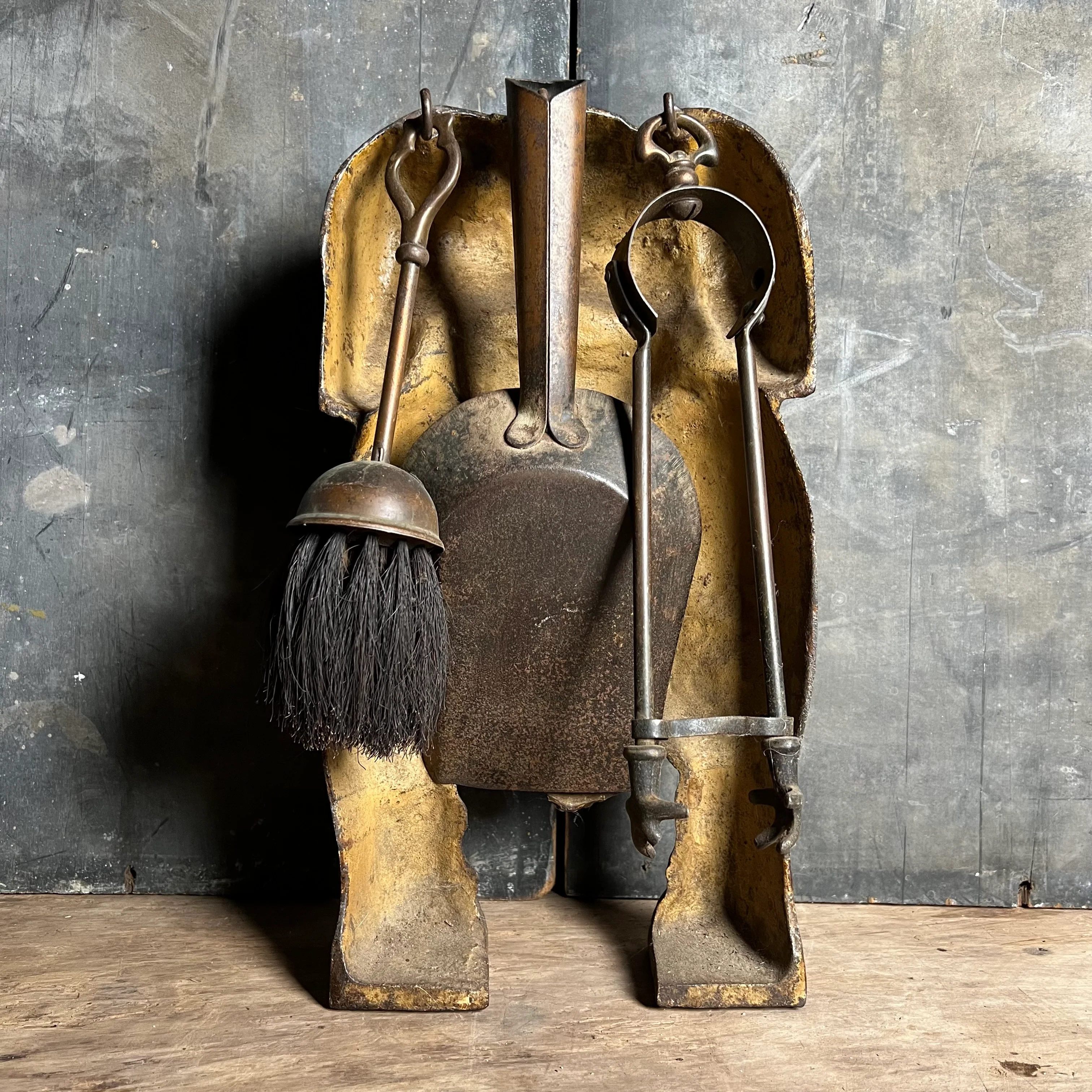 Cast Iron Fireside Companion Dog c.1920 - Image 8