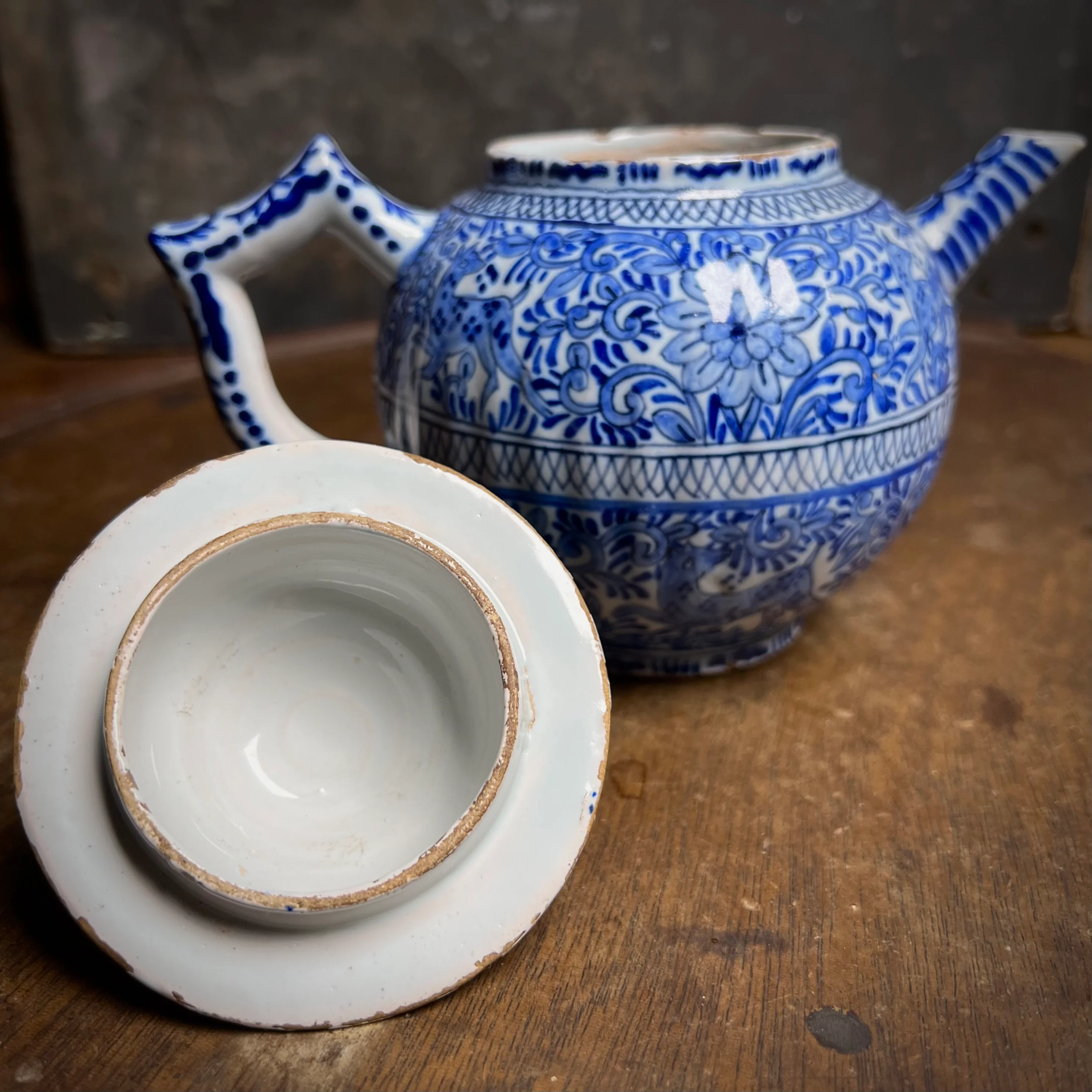 Early 18th-Century Delft Blue and White Teapot, Marked C B for Cornelis Brouwer, De Witte Ster, Delft, c.1725–1735 - Image 11
