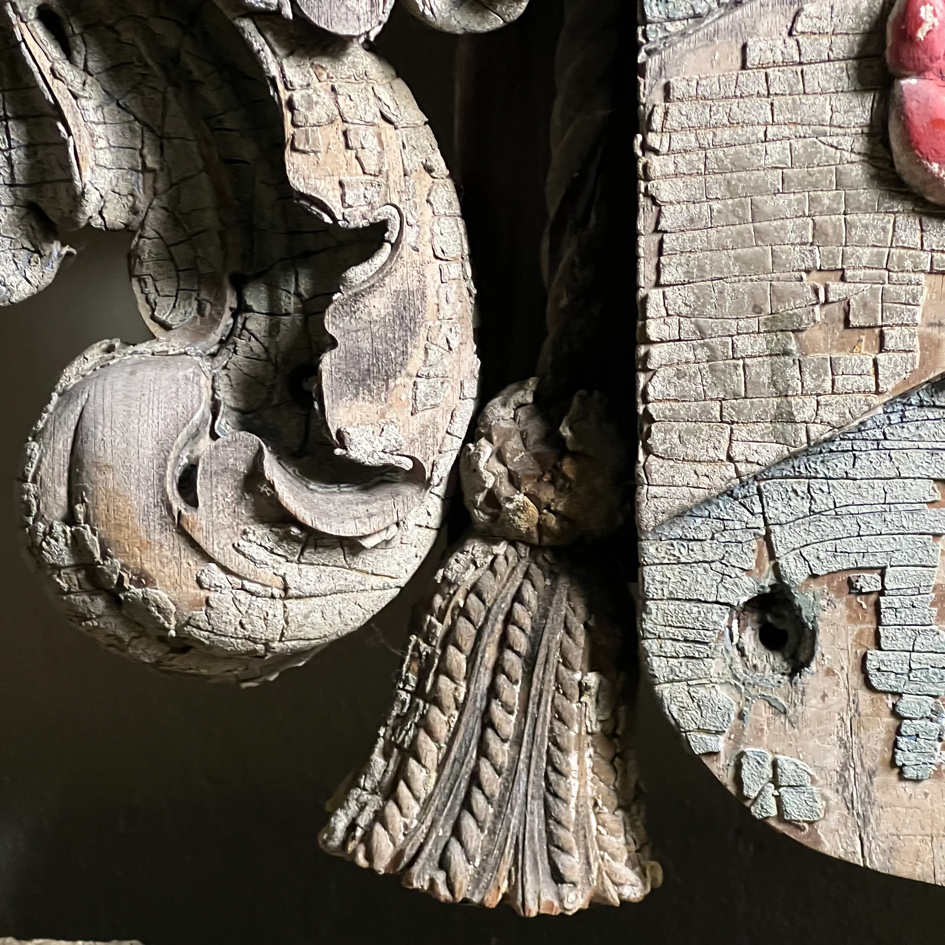 French 17th/18th Century Carved Armorial - Image 18
