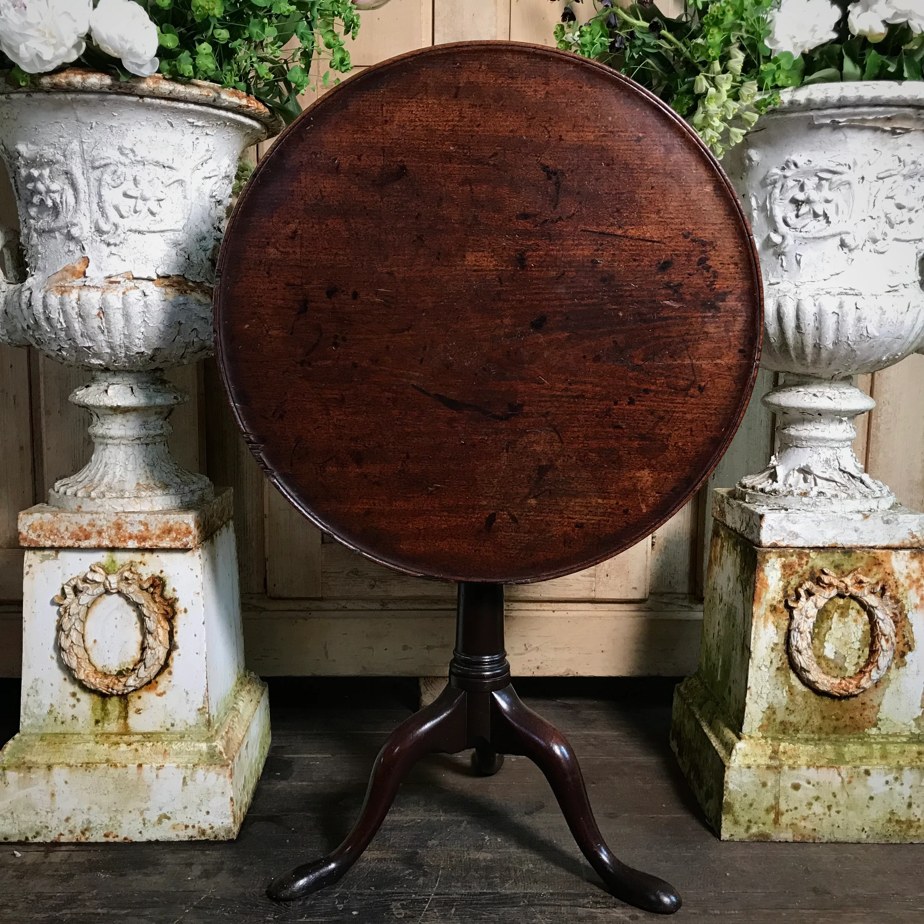 English Georgian Tilt Top Bird Cage Wine Table - Image 2