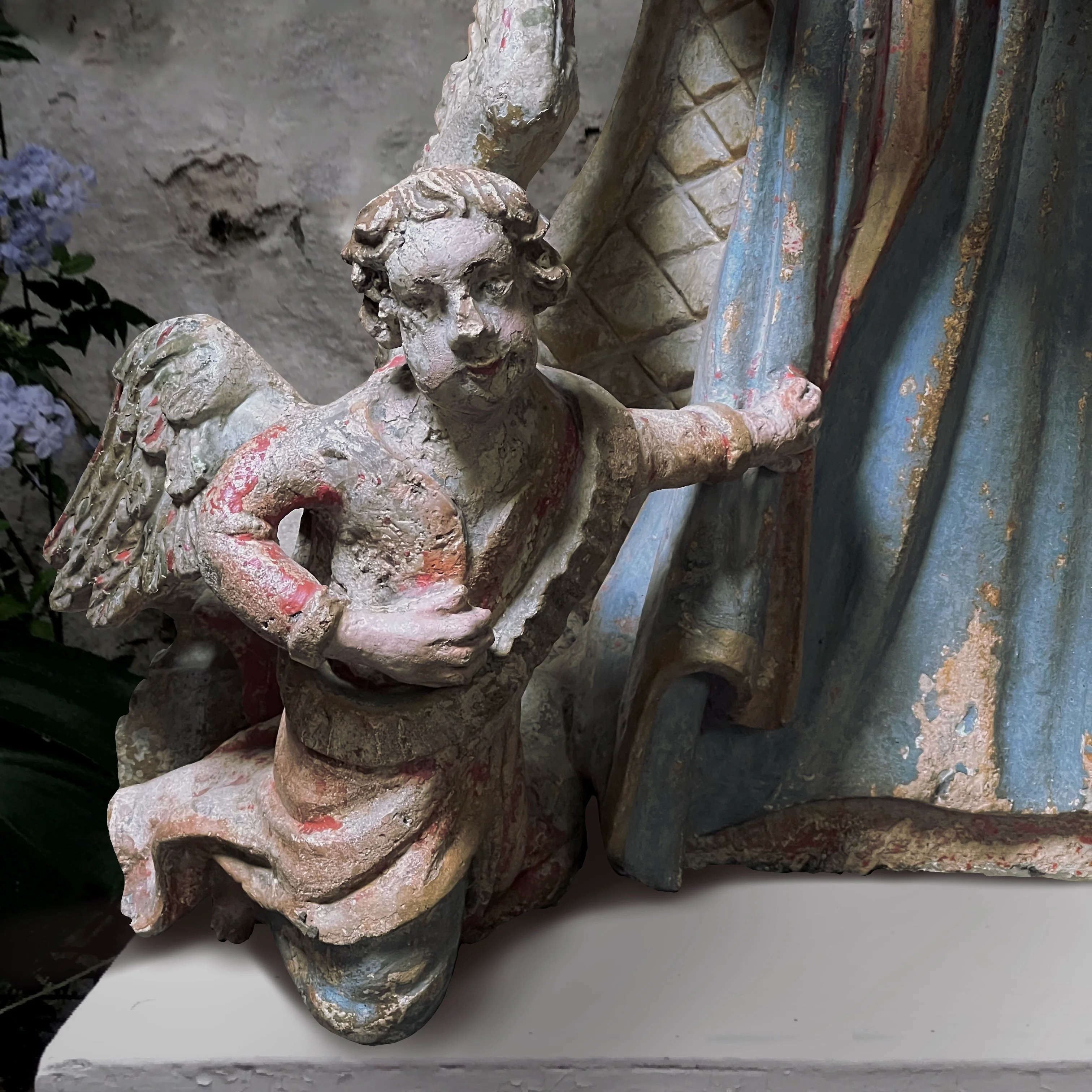 Italian Baroque Carved Stone and Polychrome Tabernacle with Angels c.1630 - Image 3