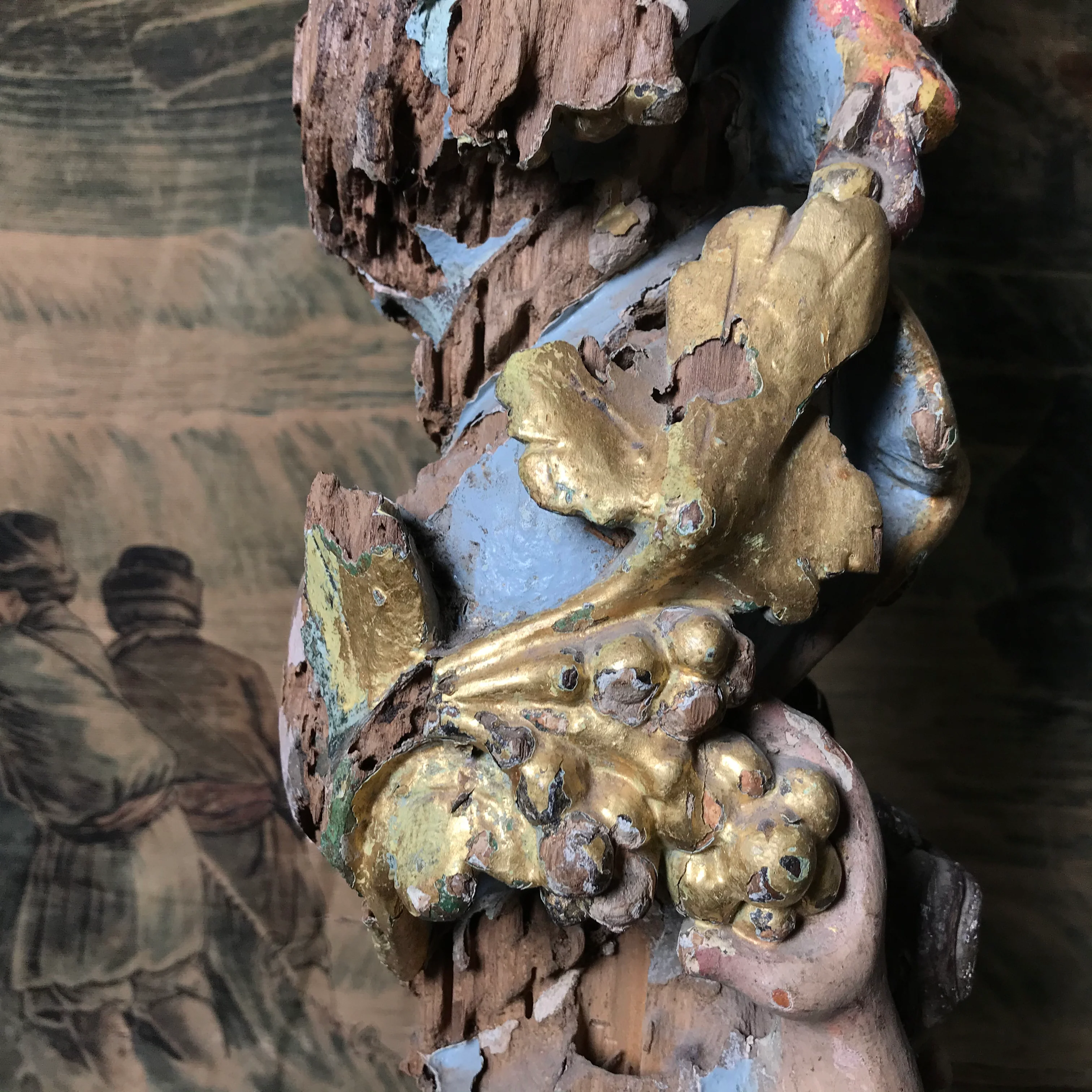 Italian Baroque Solomonic Column with Vines & Putti c.1720 - Image 7