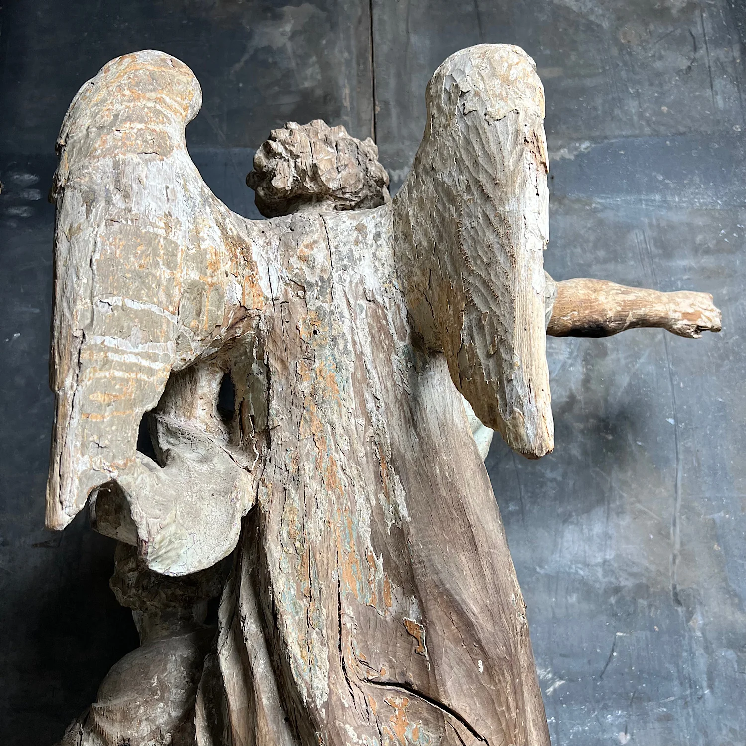 Italian Carved Oak Guardian Angel c.1650 - Image 25