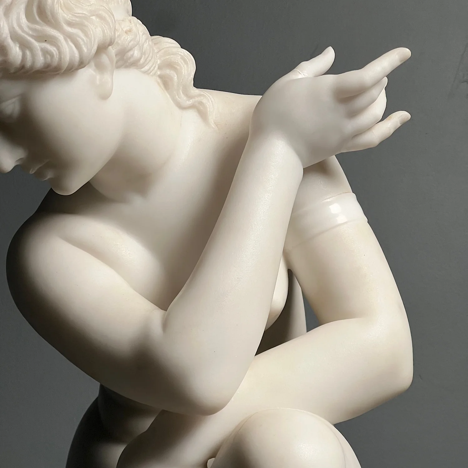 Italian Marble Statue of Crouching Venus 19th Century - Image 29