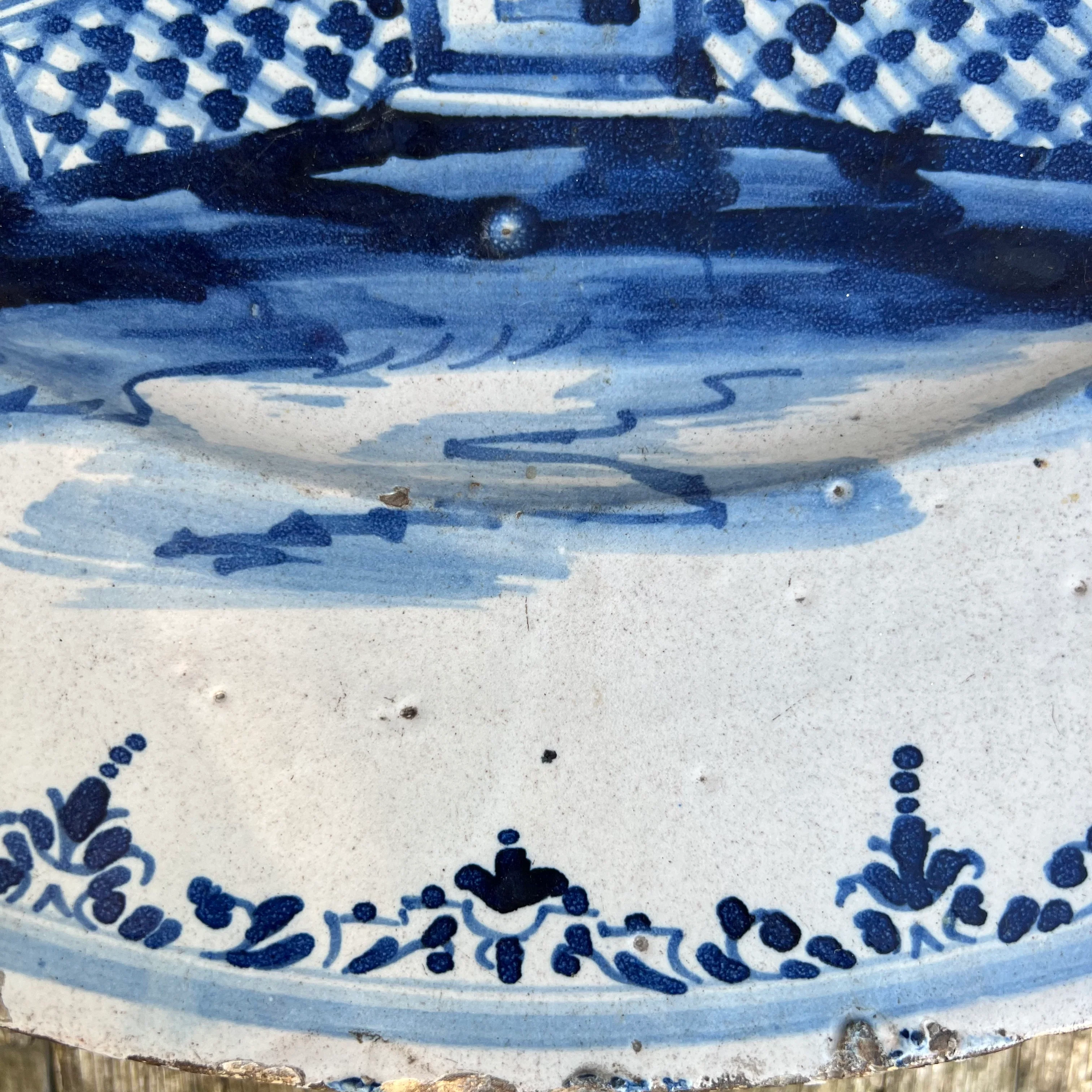 Large 18th Century Blue & White Delft Charger c.1780 - Image 7