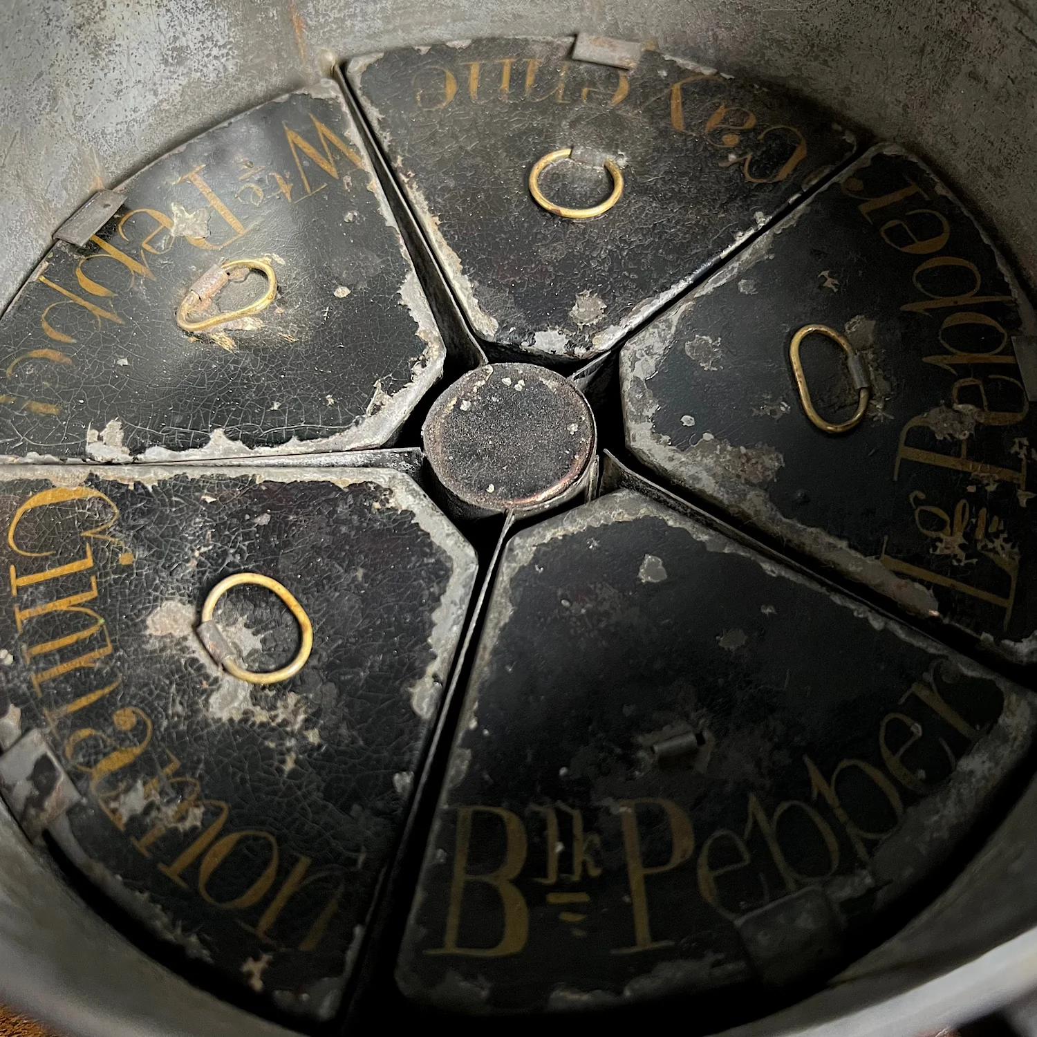 Large Georgian Toleware Spice Box c.1820 - Image 13