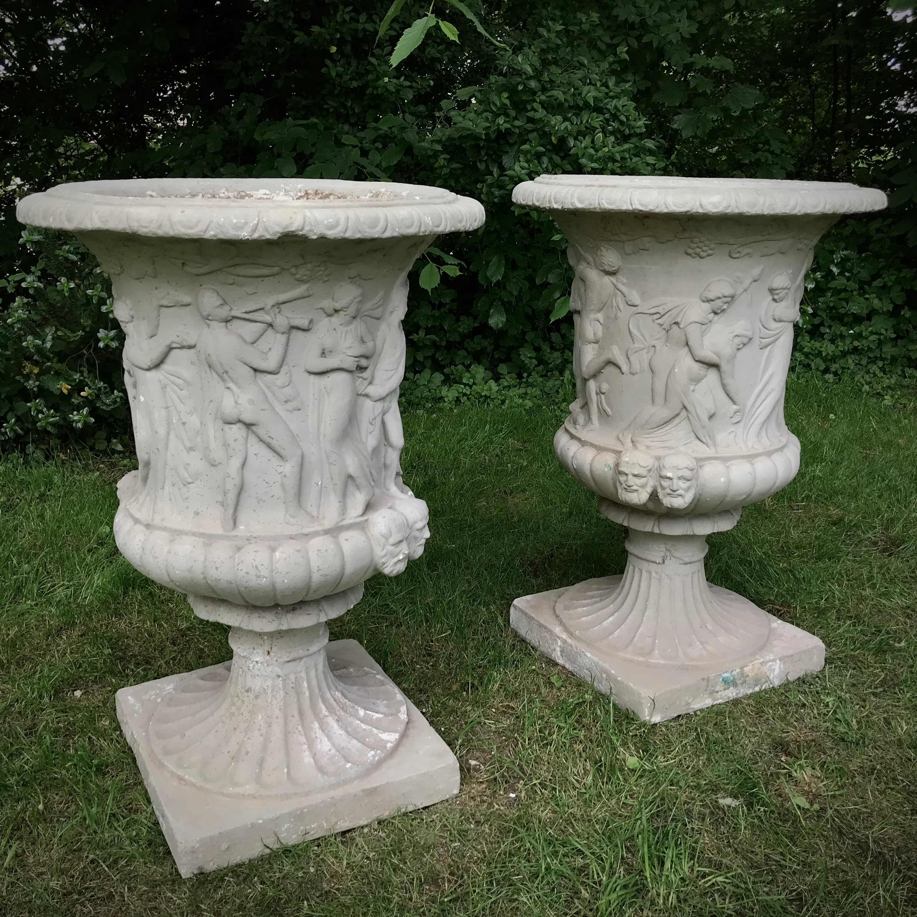 Large Pair of “Medici” Classical Urns in Composition Marble De Latte - Image 6