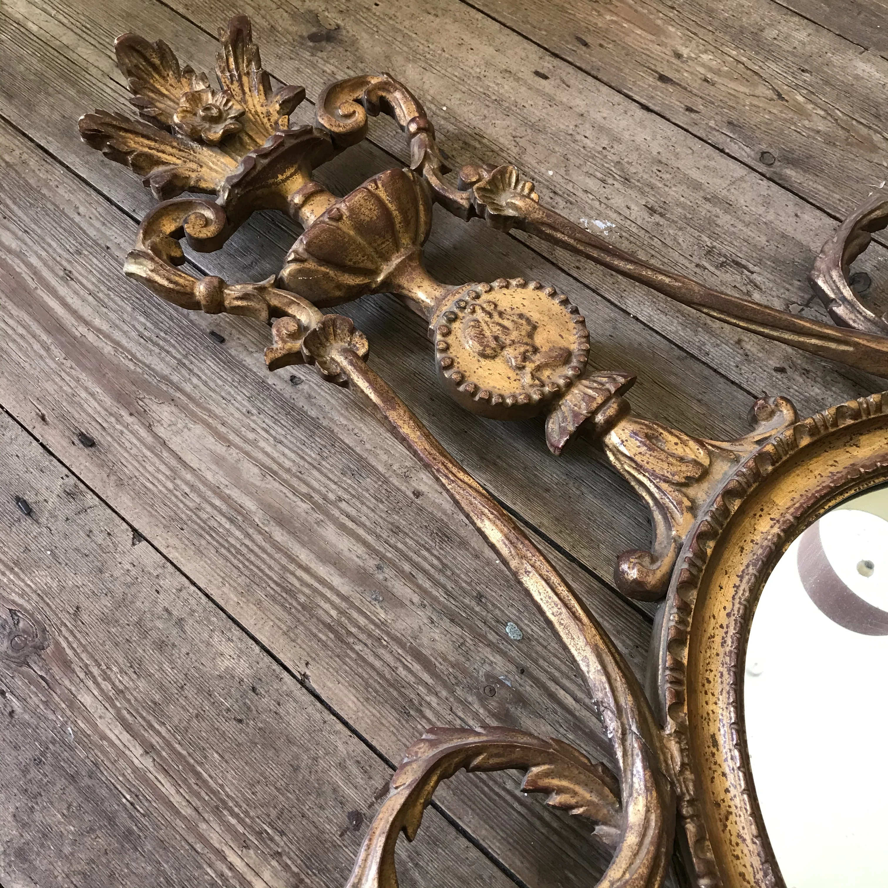 Late 19th Century Classical Style Oval Mirror - Image 9