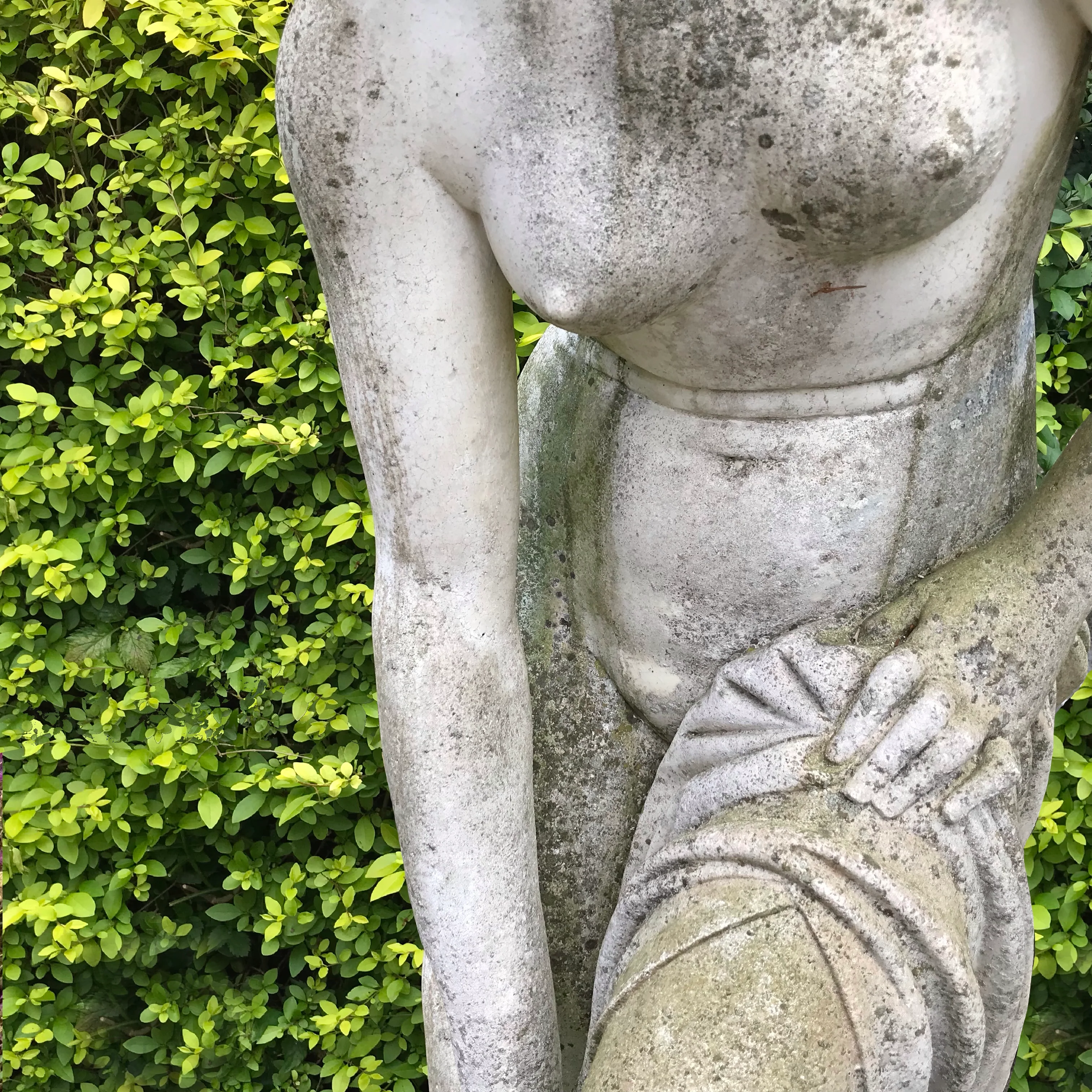 Life-Scale Statue of Bathing Venus with Plinth - Image 4