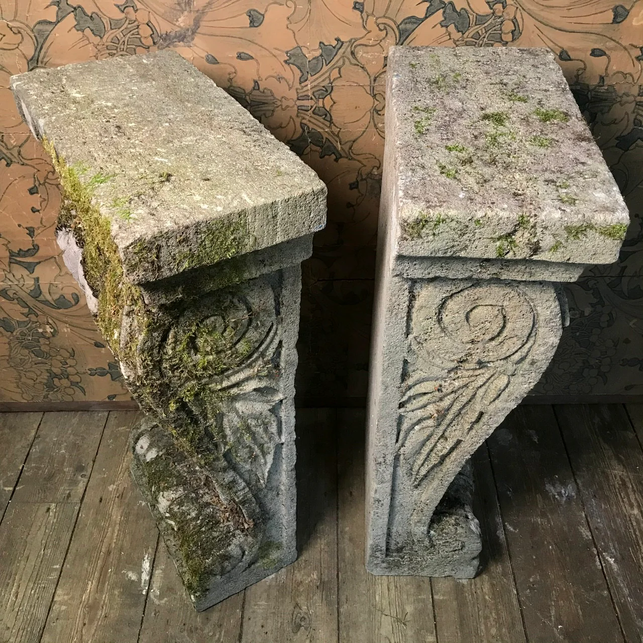 Sandstone Acanthus Leaf Pair of Corbels - Image 4