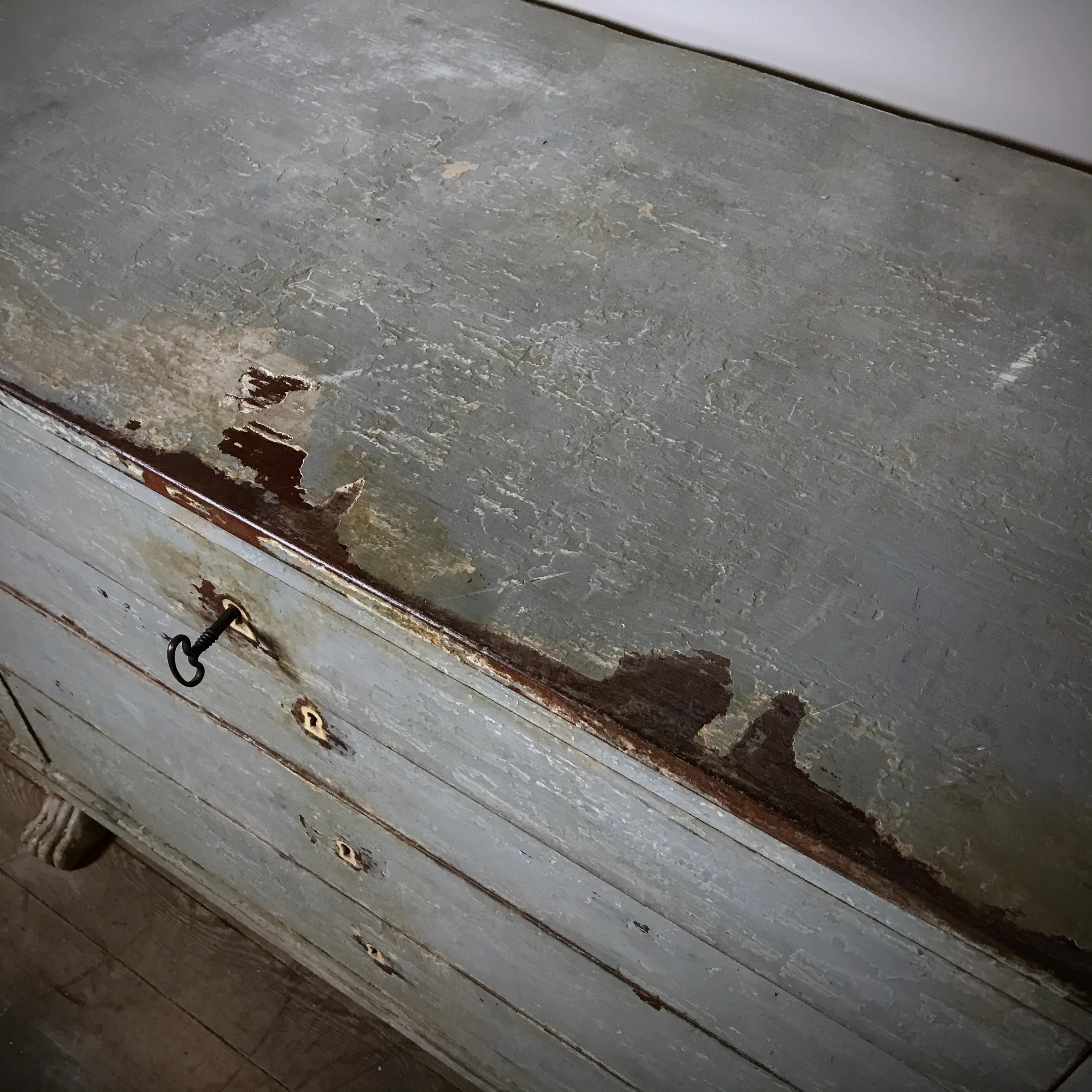 Gustavian Light Powder Blue-Painted Commode c.1780 - Image 8