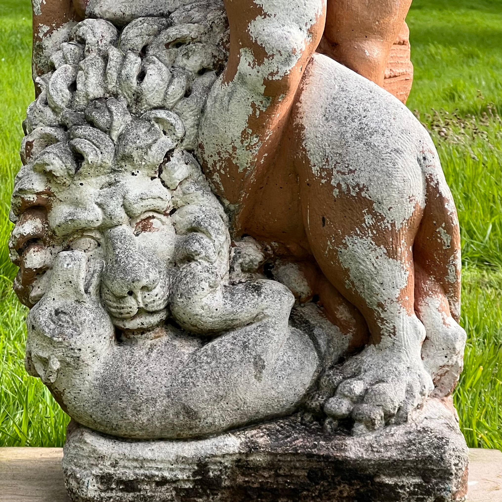 Statue of Hercules & Nemean Lion - Image 20