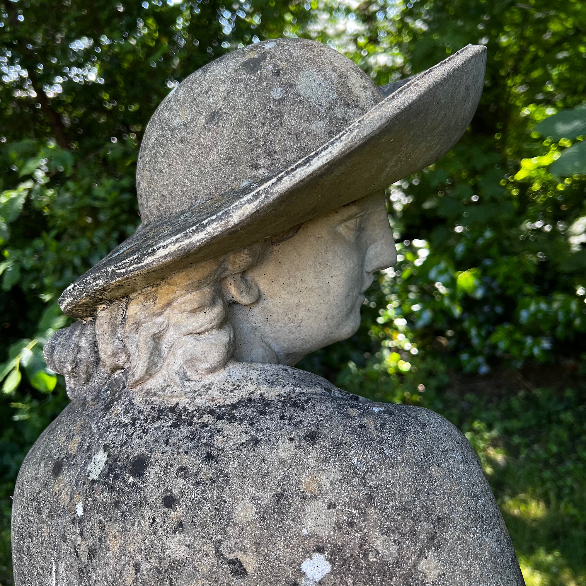 The Gardener Statue - Image 7